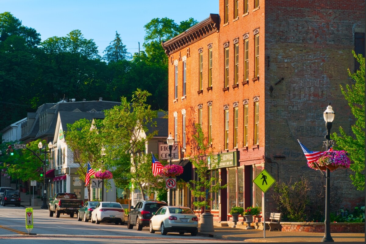 North Main Street in Chagrin Falls lined with popular shops and restaurants.