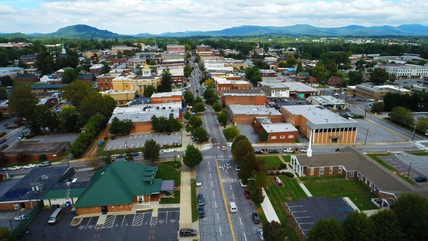 Aerial photo of downtown Hendersonville showing streets and historic buildings